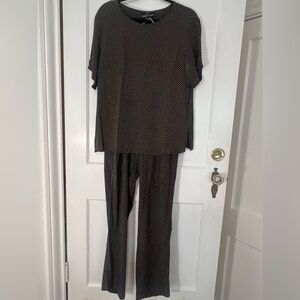 Track suit Top and Pants Set by Carole Little Sz 16